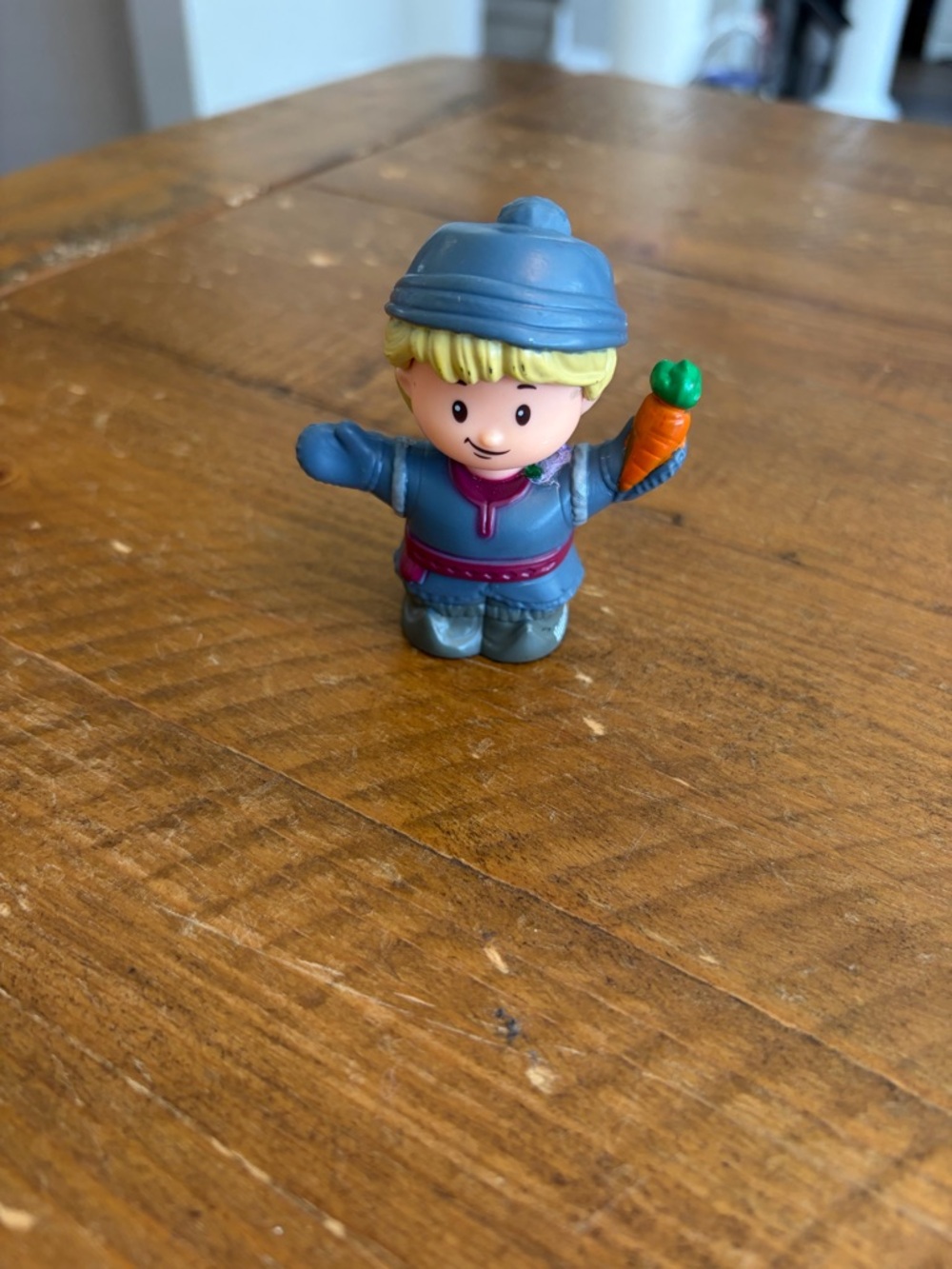 Fisher Price Little People Kristoff as isHas either paint or nail polish on neck